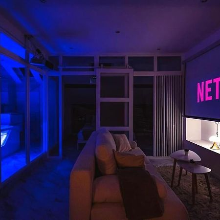 Oasis Chic - Spa Prive & Cinema Реймс Екстер'єр фото